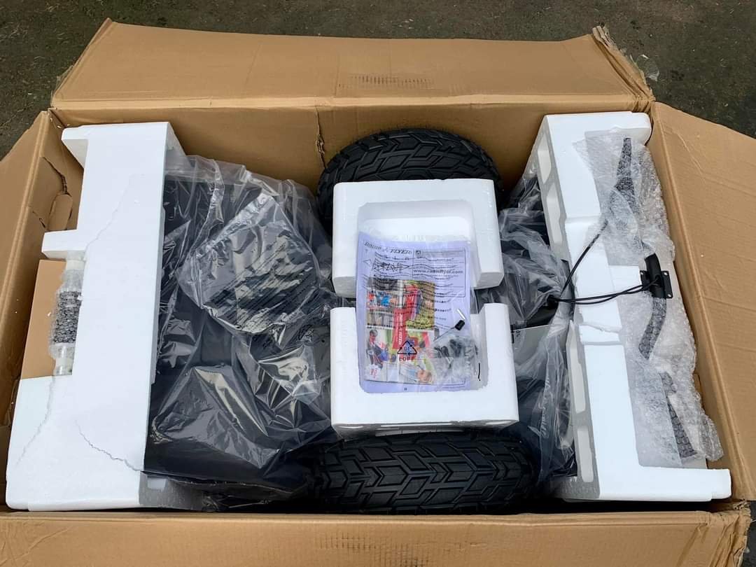 305a1927-a2c8-44ec-9f94-f3f97ec38bc7