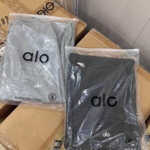 Alo Yoga Pallets