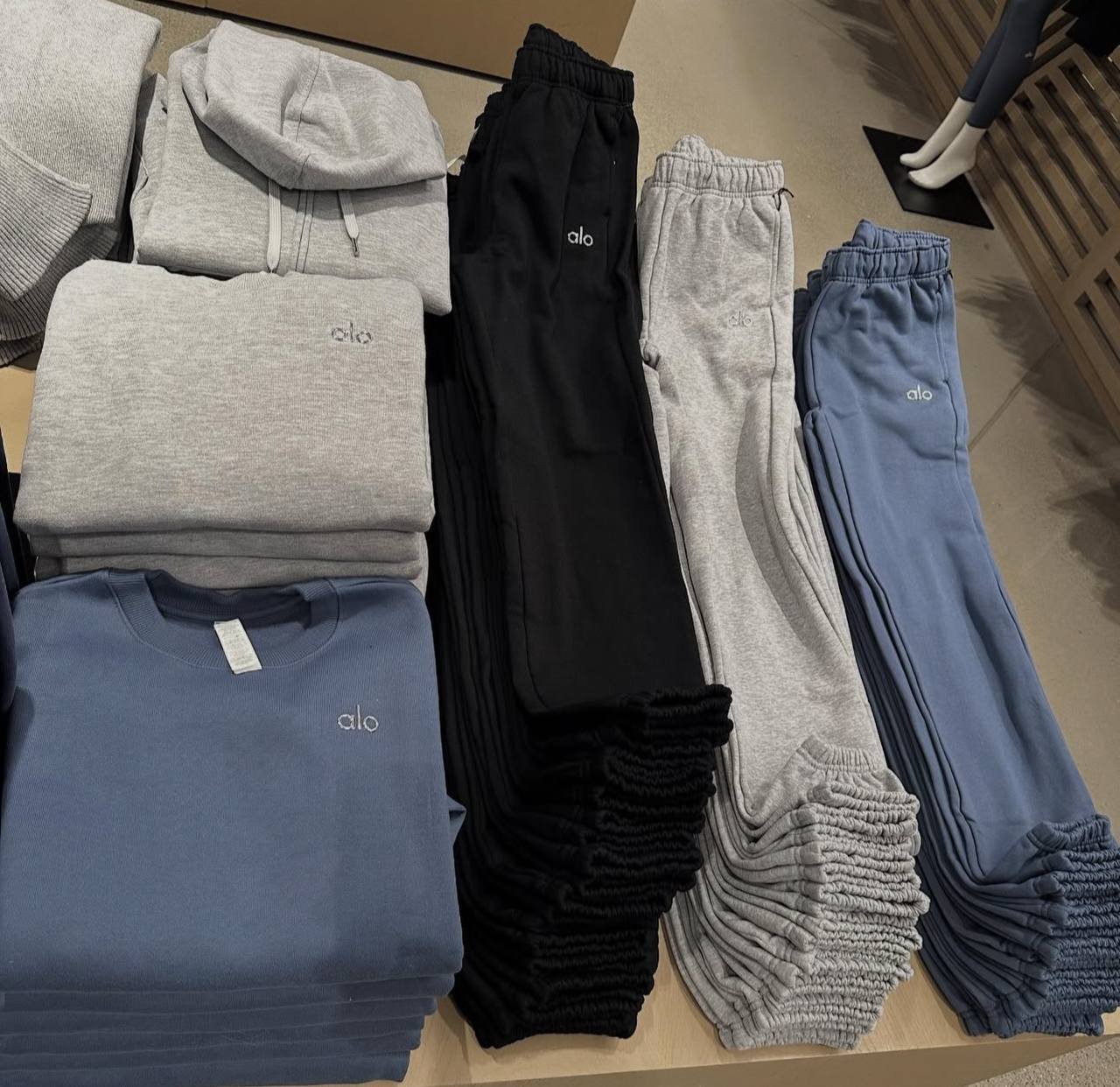 photo_2025-12-24_02-26-36